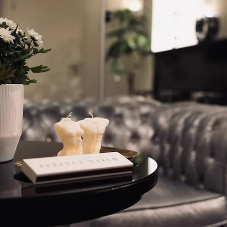 Diamond Premium Pool & Sauna Luxury Private Residence