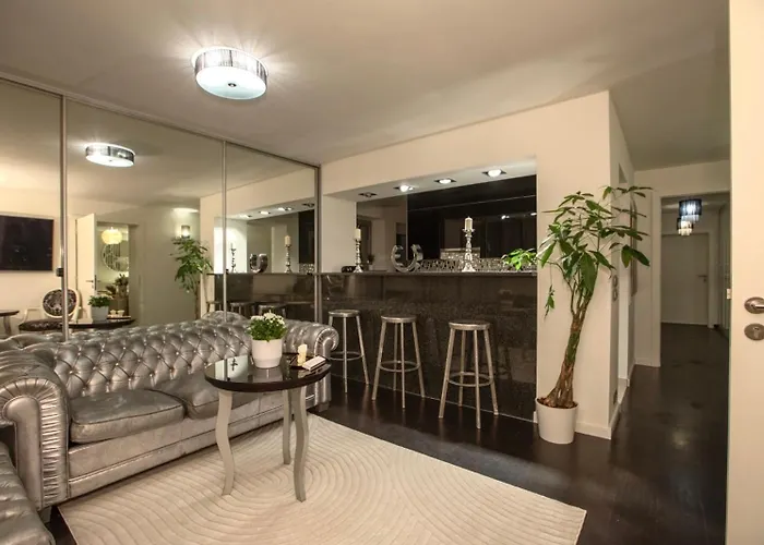 Apartament Diamond Premium Pool & Sauna Luxury Private Poznań