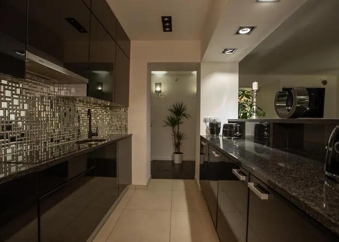 Diamond Premium Pool & Sauna Luxury Private