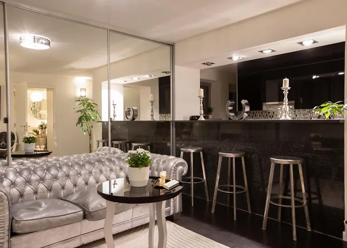 Diamond Premium Pool & Sauna Luxury Private * Poznań