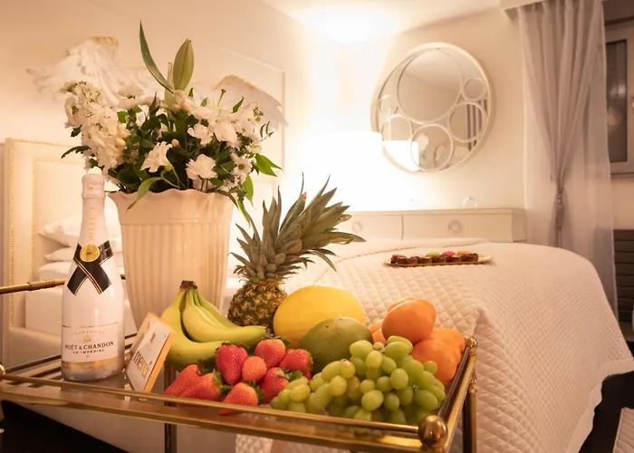 Diamond Premium Pool & Sauna Luxury Private Apartament