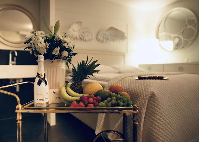 Diamond Premium Pool & Sauna Luxury Private Апартаменты *